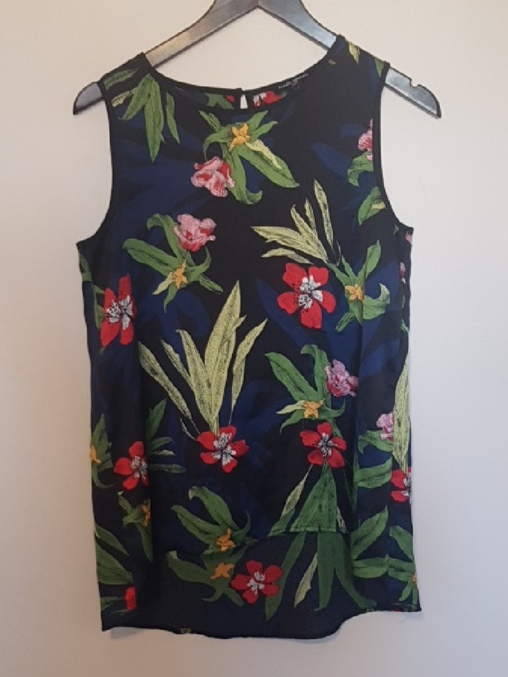 Free In Bundle Mario Serrani Navy Floral Sleeveless Top with Red & Green Print